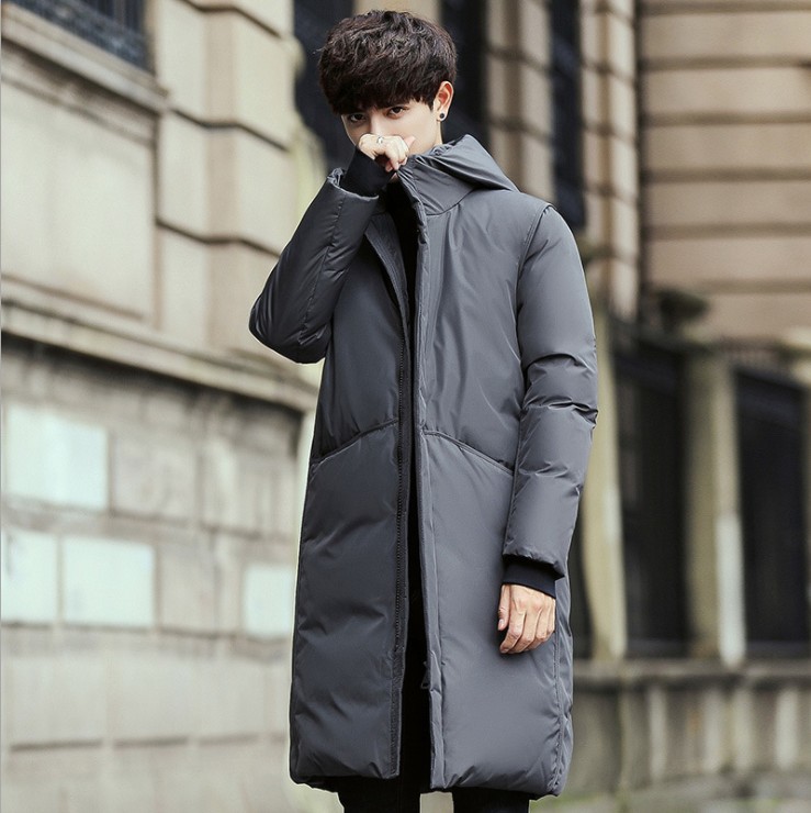 Simple and fashionable men's long puffer jacket