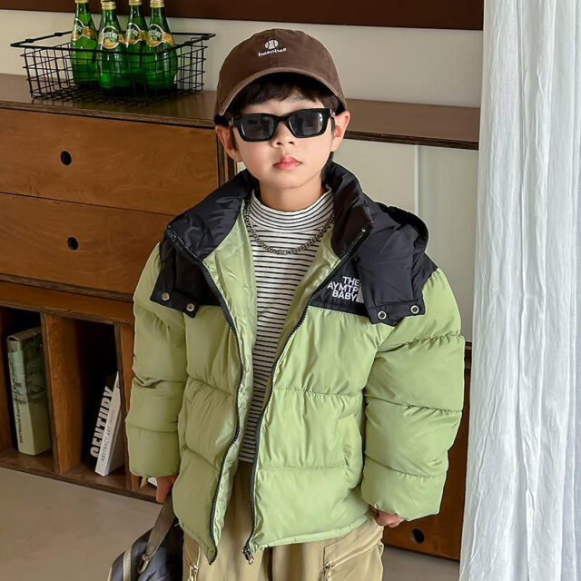 Hooded splicing kids puffer jackets manufacturer