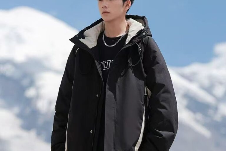 Hooded thick trendy men’s puffer jackets bulk