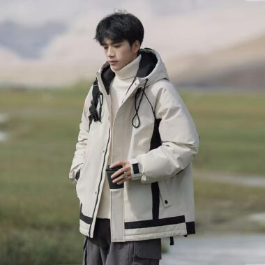 Hooded thick trendy men’s puffer jackets bulk