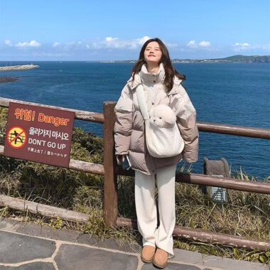 Custom Korean colorblock women’s puffer jackets