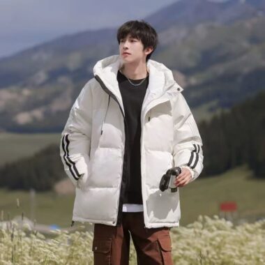 Hooded insulated men’s puffer jackets wholesale
