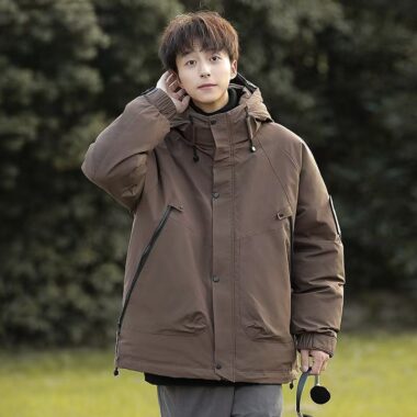 Outdoor thick warm men’s puffer jackets factory
