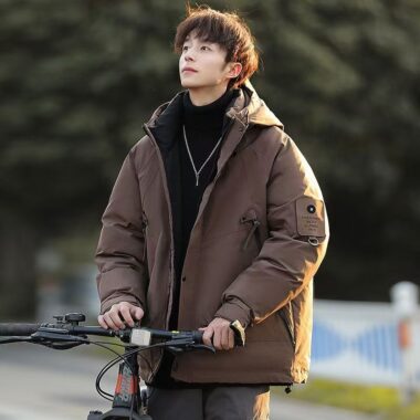 Outdoor thick warm men’s puffer jackets factory