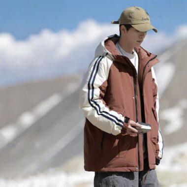 Short color-block men’s puffer jackets factory