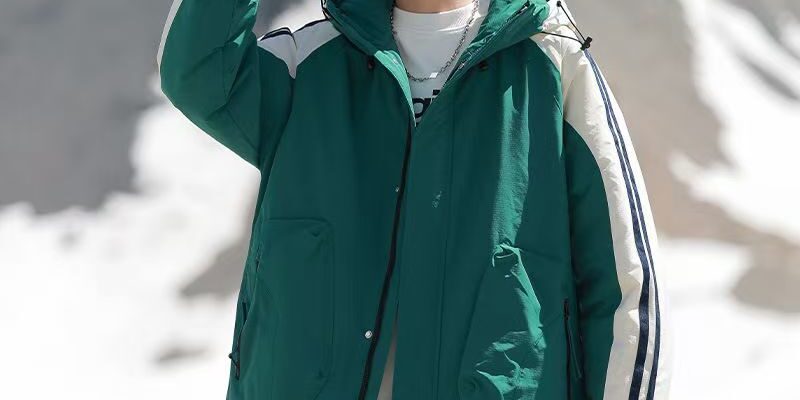 Short color-block men’s puffer jackets factory