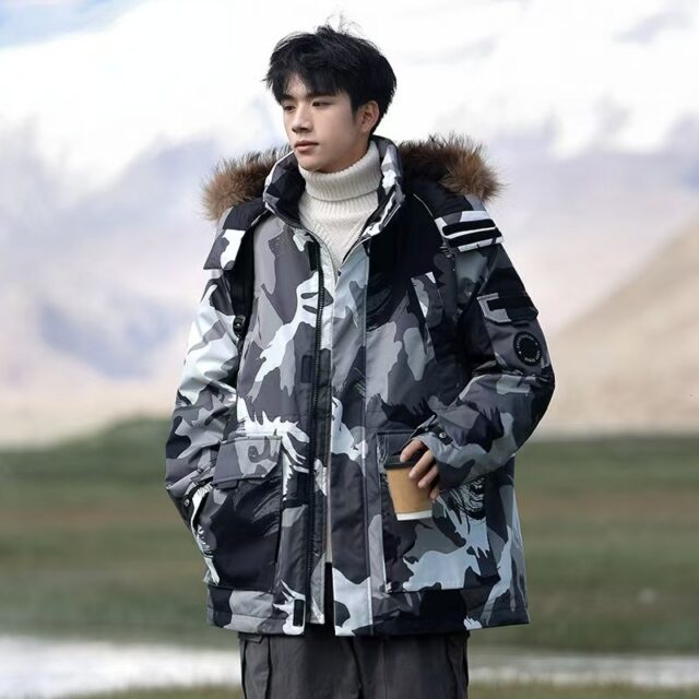 Short thick men’s puffer jackets winter wholesale