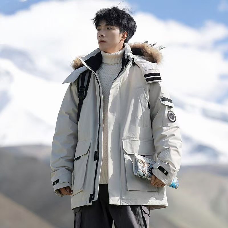 Short thick men’s puffer jackets winter wholesale