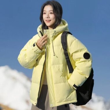 Winter thick warm women’s puffer jackets wholesale