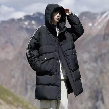 Mid-length thick men’s puffer jackets custom design