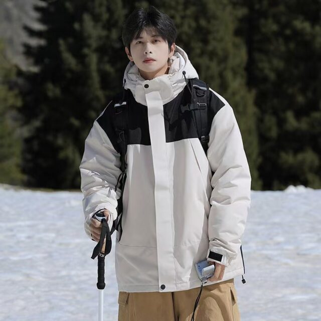 Outdoor color-block men’s puffer jackets factory