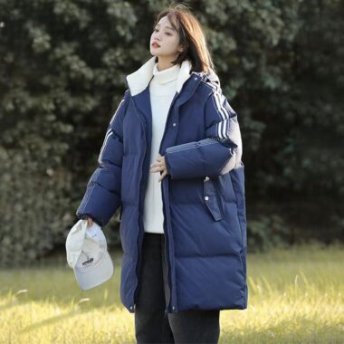 Mid-length hooded women’s puffer jackets wholesale