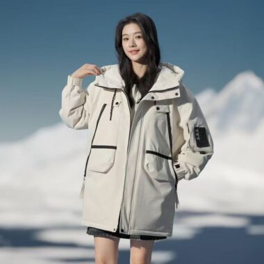 Outdoor winter thick warm women’s puffer jackets factory