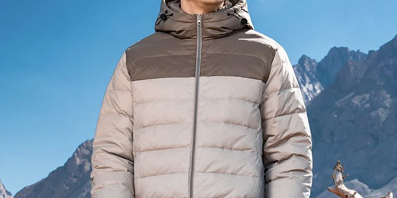 Color block lightweight warm hooded men’s puffer jackets