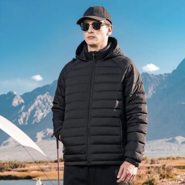 Lightweight warm color block men’s puffer jackets