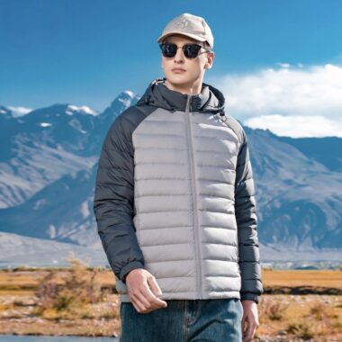 Lightweight warm color block men’s puffer jackets