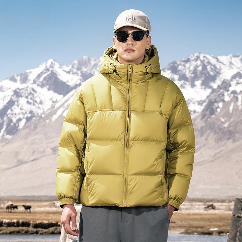 Warm winter hooded men’s puffer jackets