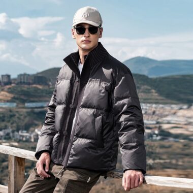 Knitted stand collar patchwork thick short men’s puffer jackets