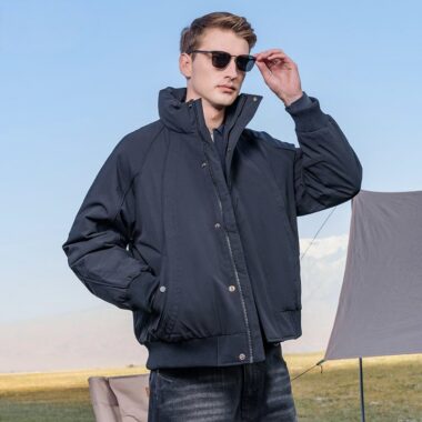 Minimalist loose fit short warm men’s puffer jackets