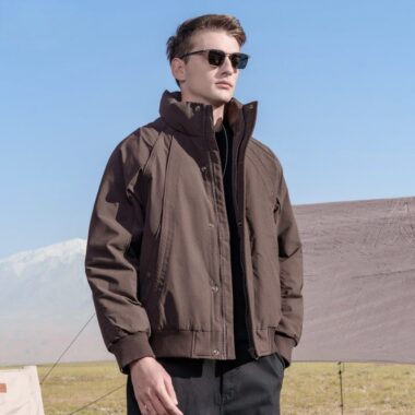 Minimalist loose fit short warm men’s puffer jackets