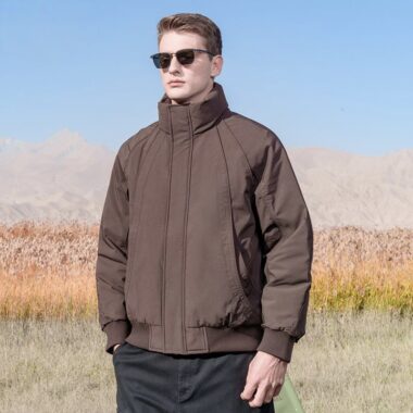 Minimalist loose fit short warm men’s puffer jackets