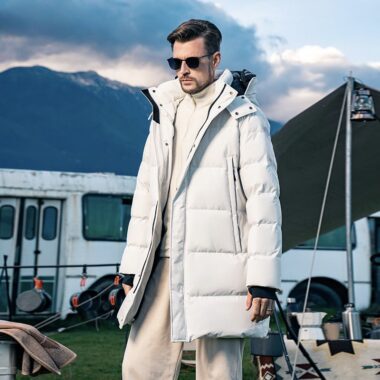 Mid-length winter hooded thick warm men’s puffer jackets