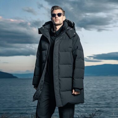 Mid-length winter hooded thick warm men’s puffer jackets