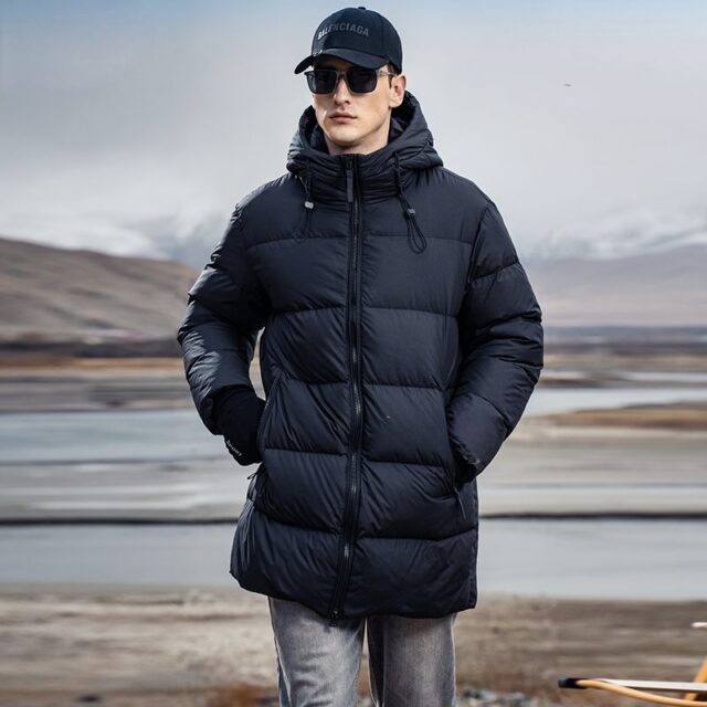 Mid-length hooded warm minimalist men’s puffer jackets