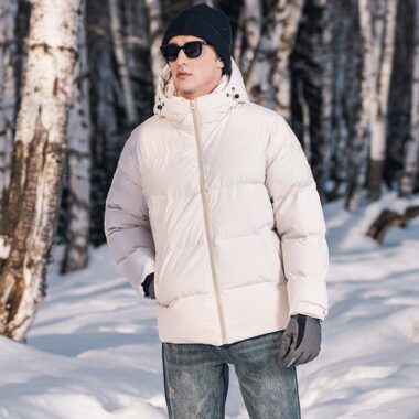 Warm short minimalist hooded men’s puffer jackets