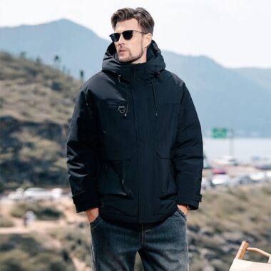 Winter outdoor color block hooded warm men’s puffer jackets