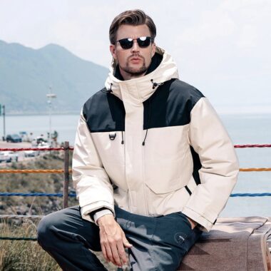 Winter outdoor color block hooded warm men’s puffer jackets