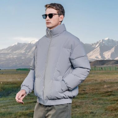 Versatile short stand collar men’s puffer jackets